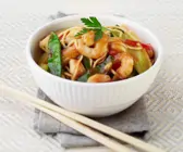 Shrimps-Nudeln süßsauer