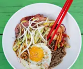 Thai-Nudeln mit Ente