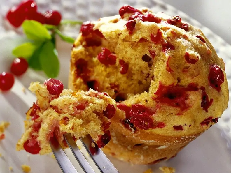 Muffins mit Preiselbeeren