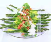 Spargelsalat mit Räucherlachs