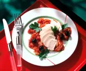 Pochierte Hähnchenbrust