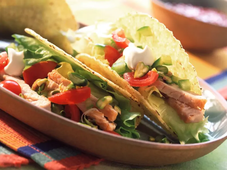 Gefüllte Tacoschalen