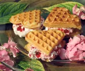 Waffeln mit Quarkfüllung