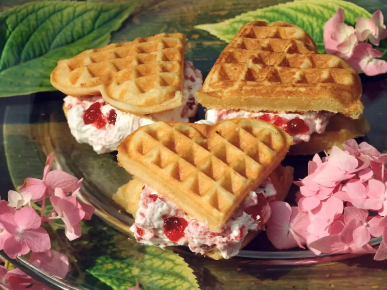 Waffeln mit Quarkfüllung