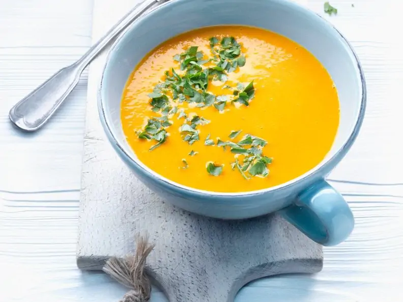 Fruchtige Möhrensuppe