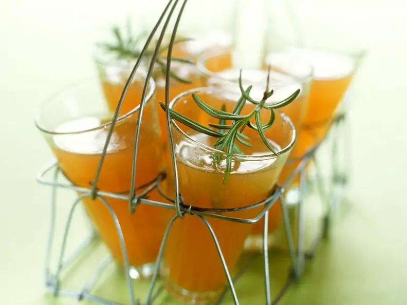 Orangen-Rooibos-Eistee