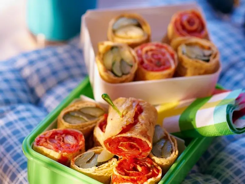 Pikante Pfannkuchenröllchen