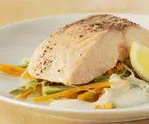 Fisch auf Gemüsebett