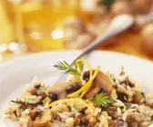 Zitroniges Risotto mit Pilzen