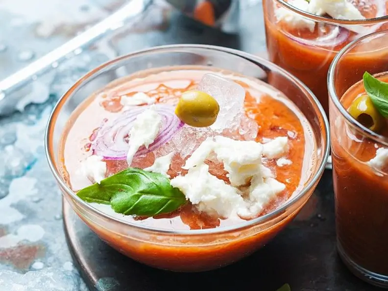 Tomatenkaltschale