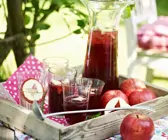 Rote Fruchtbowle