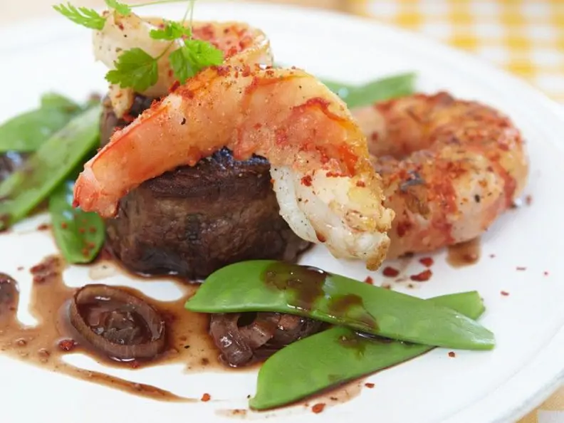 Steak mit Garnele