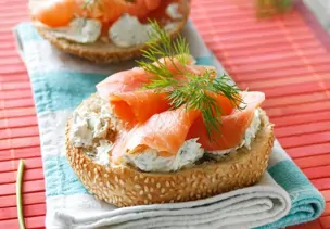 Lachs-Bagel