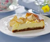 Zitronenkäsekuchen mit Nussboden