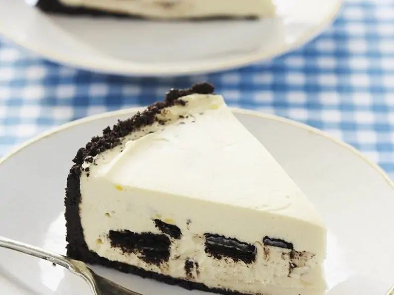 Käsekuchen mit Schokoladenkeksen