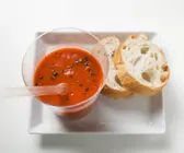 Tomatensaft mit Paprika