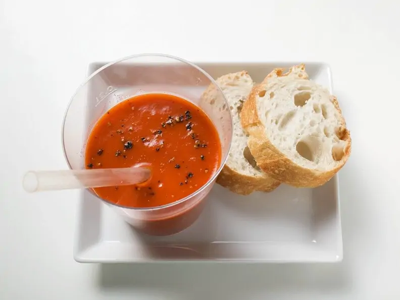 Tomatensaft mit Paprika