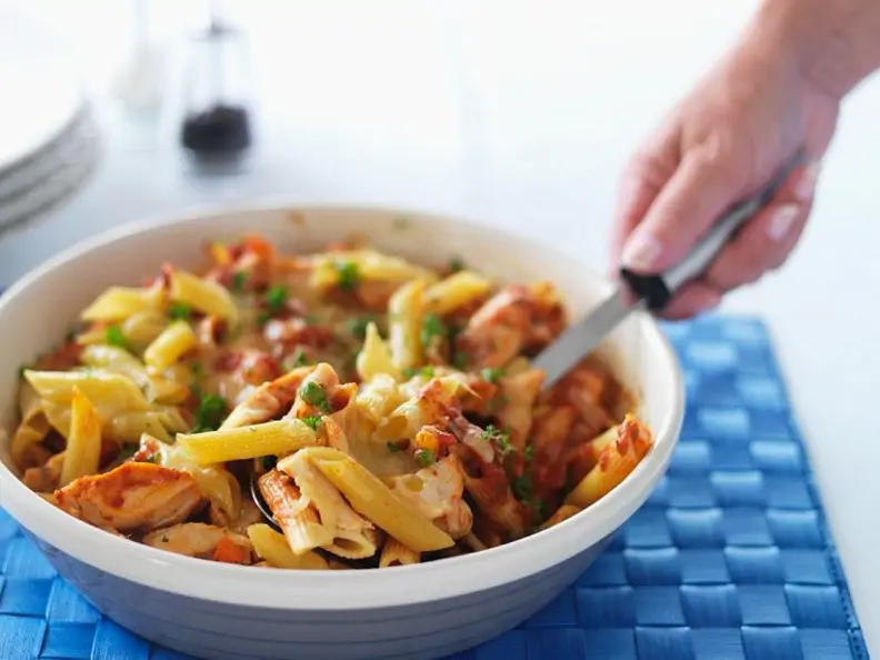 Nudel-Hühnchen-Gratin