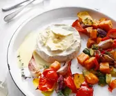 Brie mit Gemüse vom Grill