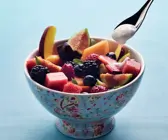Joghurt mit Früchtesalat