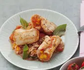 Geflügelroulade und Tomatenreis