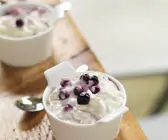 Kokosreis mit Blaubeeren
