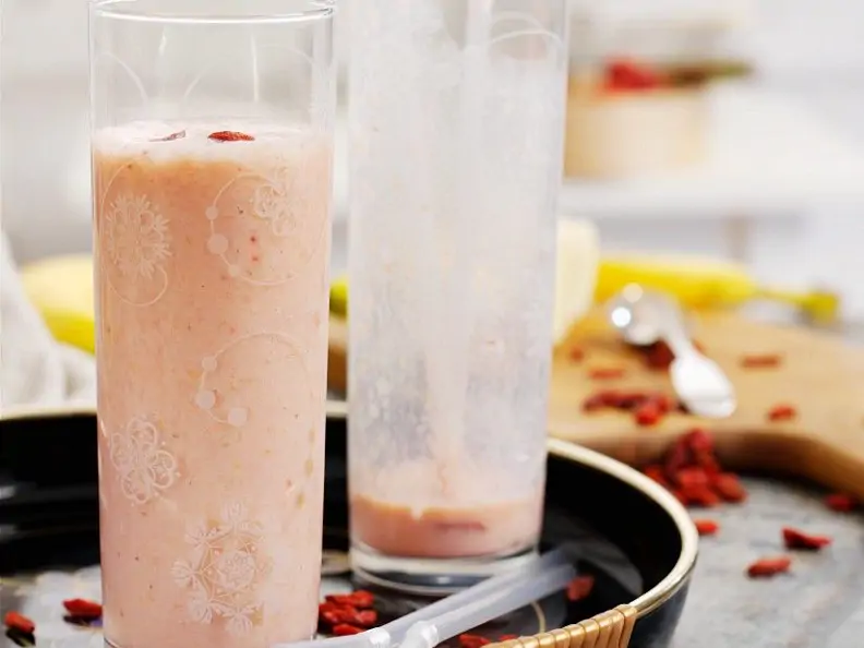 Shake mit Beeren