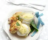 Pikante Muffins mit Ei