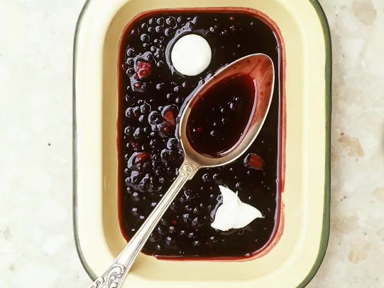 Holunderbeerensuppe