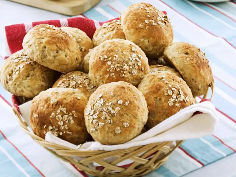 Vollkornbrötchen