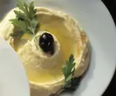 Kichererbsencreme mit Sesam