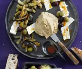 Auberginen mit Hummus nach orientalischer Art