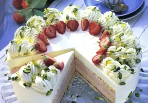 Erdbeer-Sahne-Torte