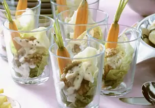 Geflügelsalat mit Nüssen
