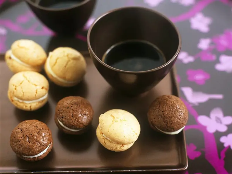 Macarons in verschiedenen Geschmacksrichtungen