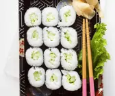 Sushi mit Gurke