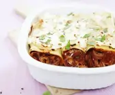 Nudelröllchen mit Hackfleischfüllung
