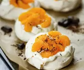Mandarin-Pavlova