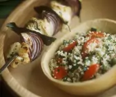 Seeteufelspieße mit Bulgur