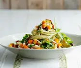 Spaghetti mit Kürbis und Pesto