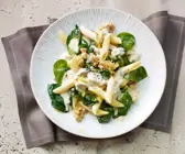 Pasta mit Soja-Spinat-Sauce