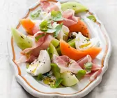 Bunter Melonen-Schinkensalat