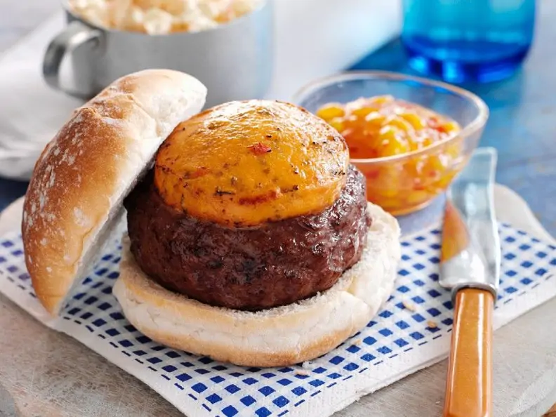 Burger mit Polentaler