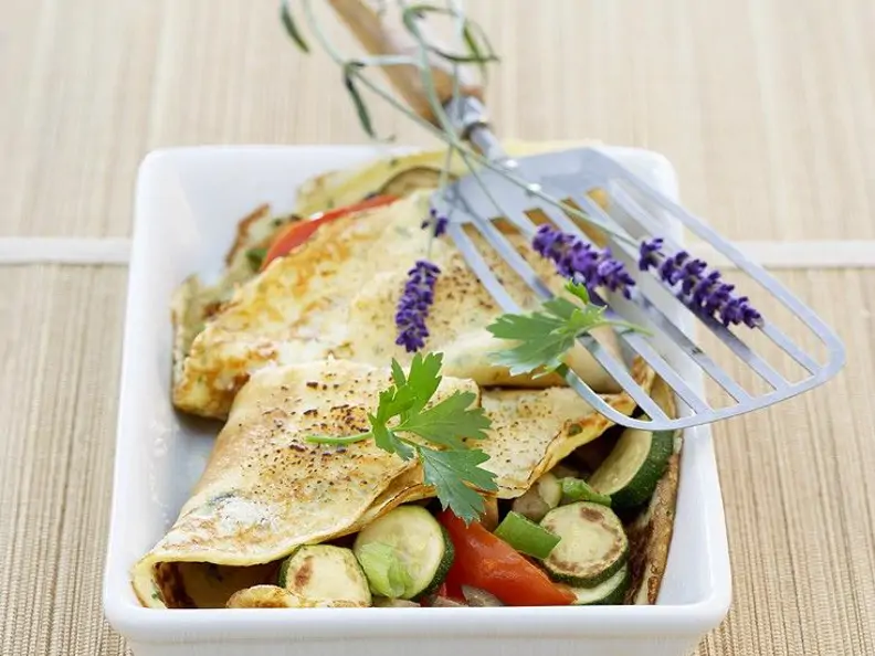 Pfannkuchen mit Gemüse