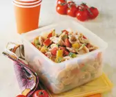 Mediterraner Nudelsalat