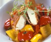 Gebackenes Hähnchenfilet mit Paprika