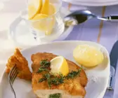 Gefülltes Hähnchenschnitzel mit Spinat und Gorgonzola