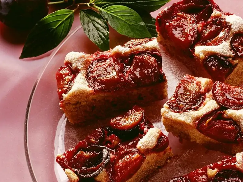 Zwetschgenkuchen