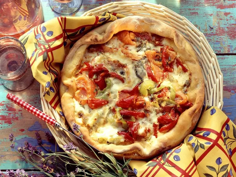 Gemüsequiche mit Roquefort