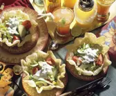 Mexikanischer Eisberg-Avocadosalat